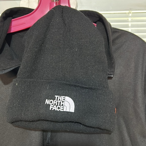 NWOT The North Face shirt & Hat - Picture 2 of 12